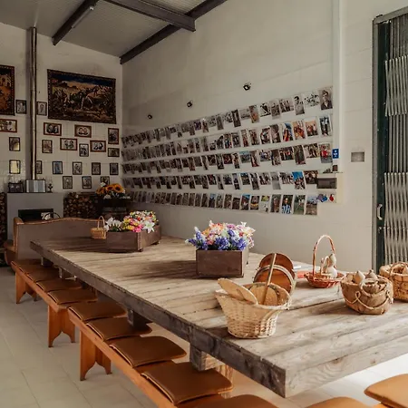 Quinta Do Pinheiral Favoes