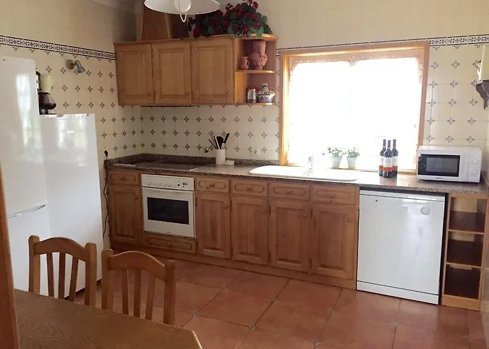 Quinta Do Pinheiral Favoes